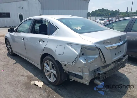 2015 Nissan Altima 2.5 Sv z USA, uszkodzony, nr VIN 1N4AL3AP0FC439639